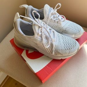 Nike Air Max 270 Youth 4.5